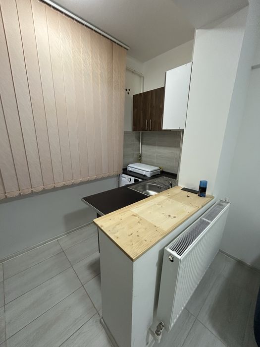 De închiriat: Garsonieră modernă – Zona Industrială, Vaslui