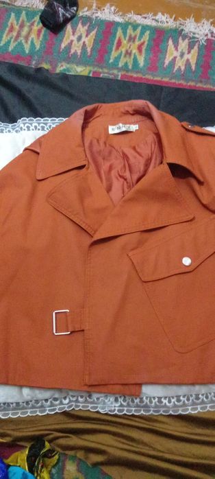 Kostyum k oʻja sabzi rang