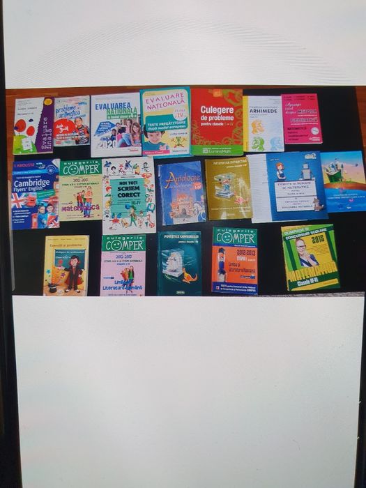 Vând culegeri, auxiliare și manuale utile- ciclul primar și gimnazial