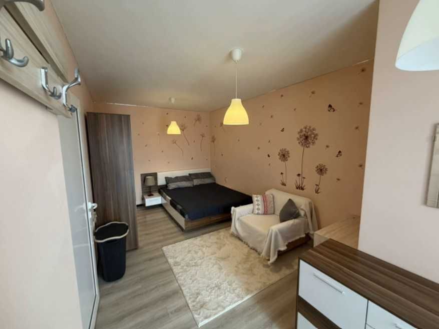 Двустаен апартамент под наем Надежда 1