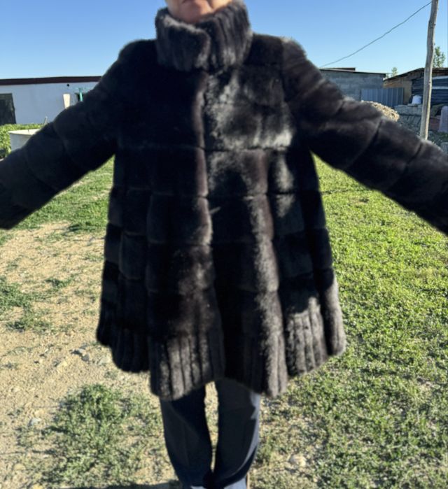 Шуба норковая трапеция