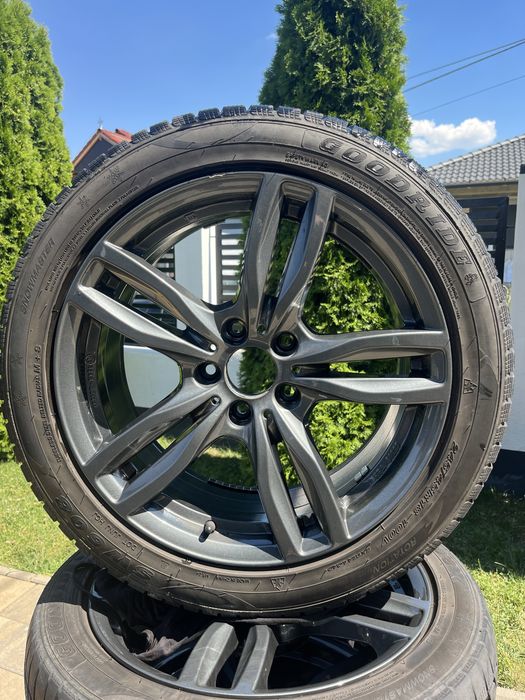 Jante 8x18 / 5x120 / 245/45 R18 100V