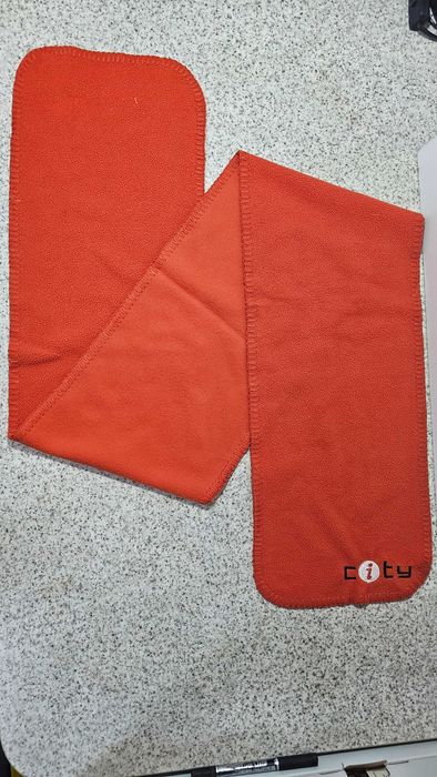 костюм новый голубой