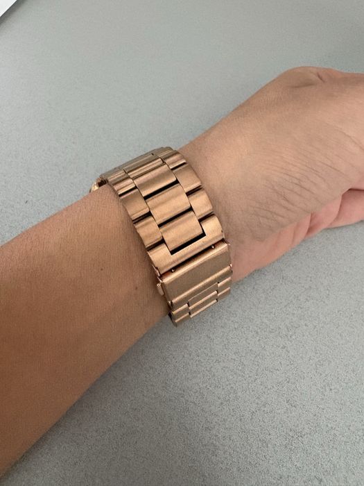 Титаниева верижка за Apple Watch series 11 42mm