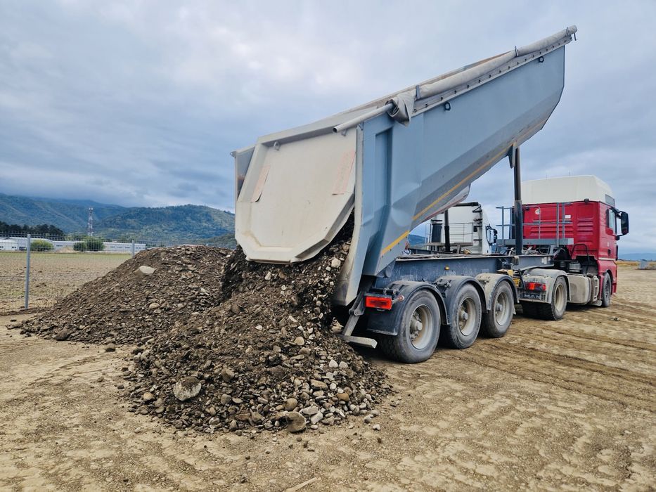 Sapaturi/terasamente/apa/canalizare/transport agregate