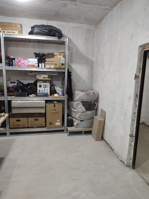 Продам кладовку склад помещение