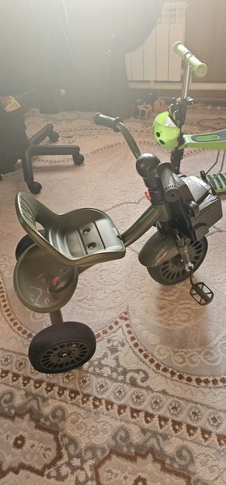Продаю детские толокары