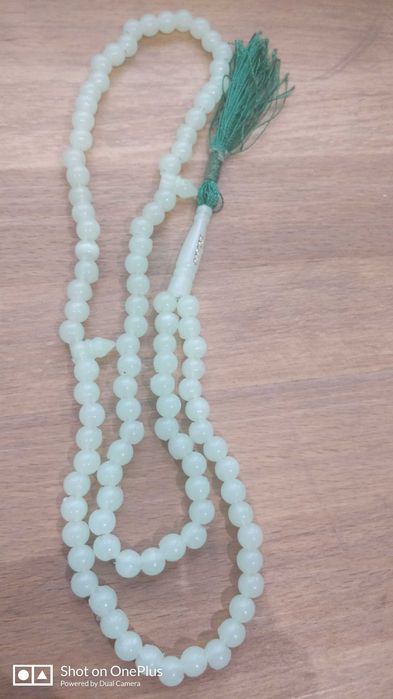 Отдам даром четки из Мекки