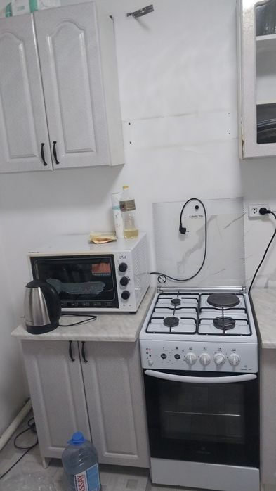 Продам кухонный гарнитур