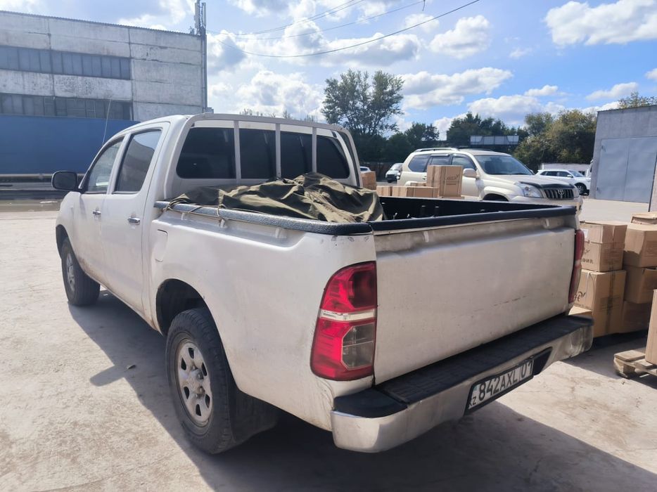 Продам Toyota Hilux