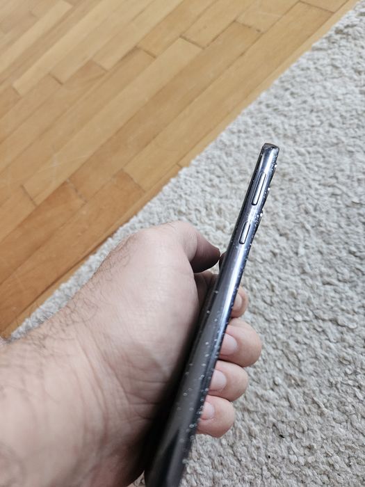 Продавам Samsung s23 + plus  256GB