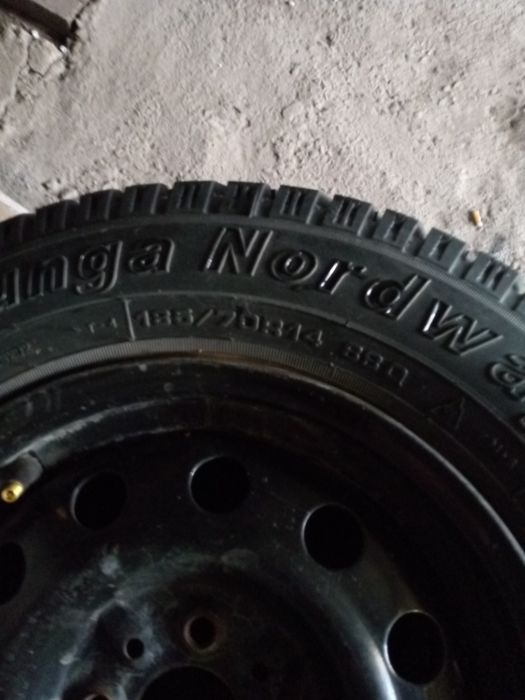 Продам зимнюю резину