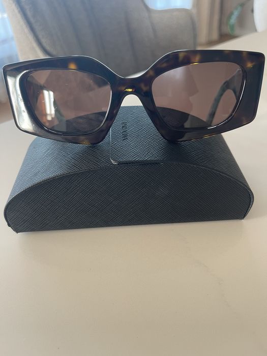 PRADA Temple tortoiseshell-effect sunglasses