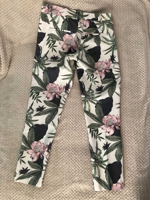 Пролетно-летен панталон, красива шарка на цветя