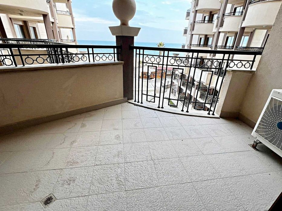 Продава се Двустаен апартамент в к.к. Слънчев бряг - 92 кв.м за 1794 €/кв.м - Снимка #11