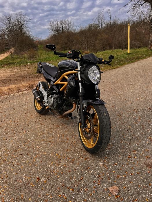 Suzuki gladius 650 A2