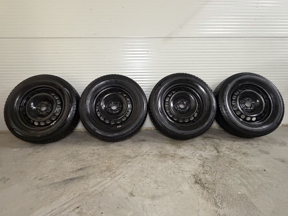 Железни джанти “16” с гуми Bridgestone