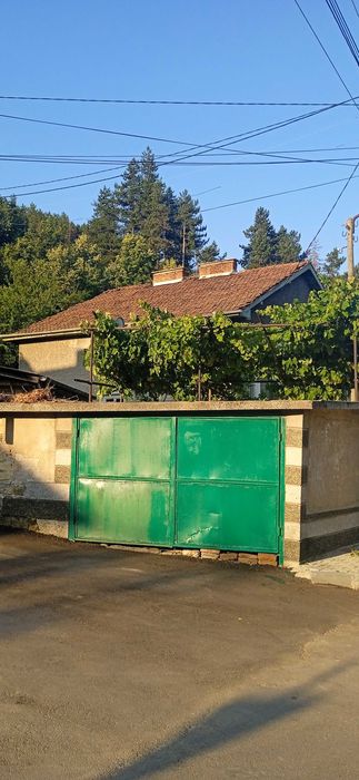 Продава се Къща в Момин проход - 140 кв.м за 550 €/кв.м - Снимка #1