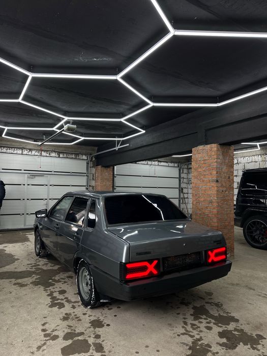 Продам машину Ваз 21099