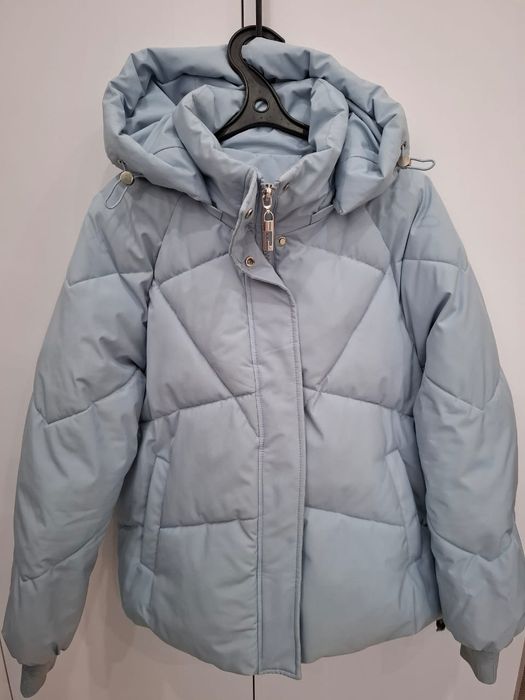 Продам куртку в отличном состоянии