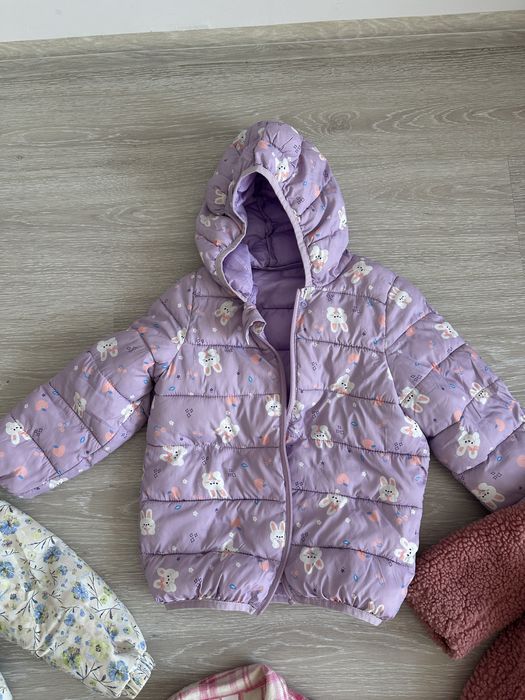 Курточки на девочку 6 -7 лет