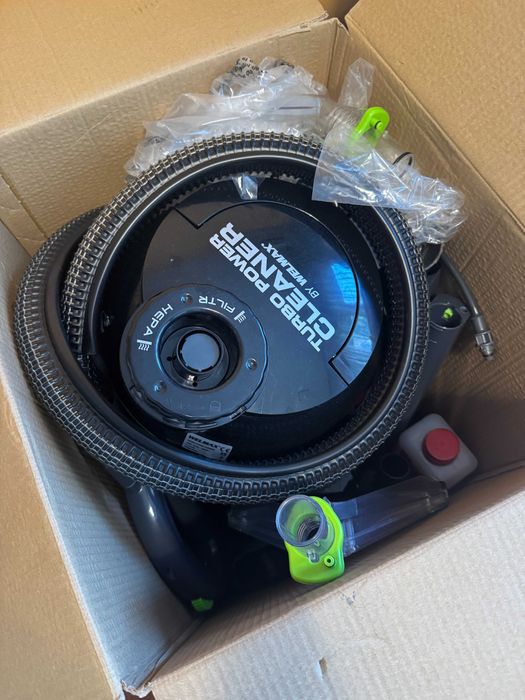 Прахосмукачка Welmax 2400W