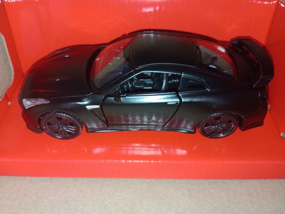 Модели машин 1/32. Black