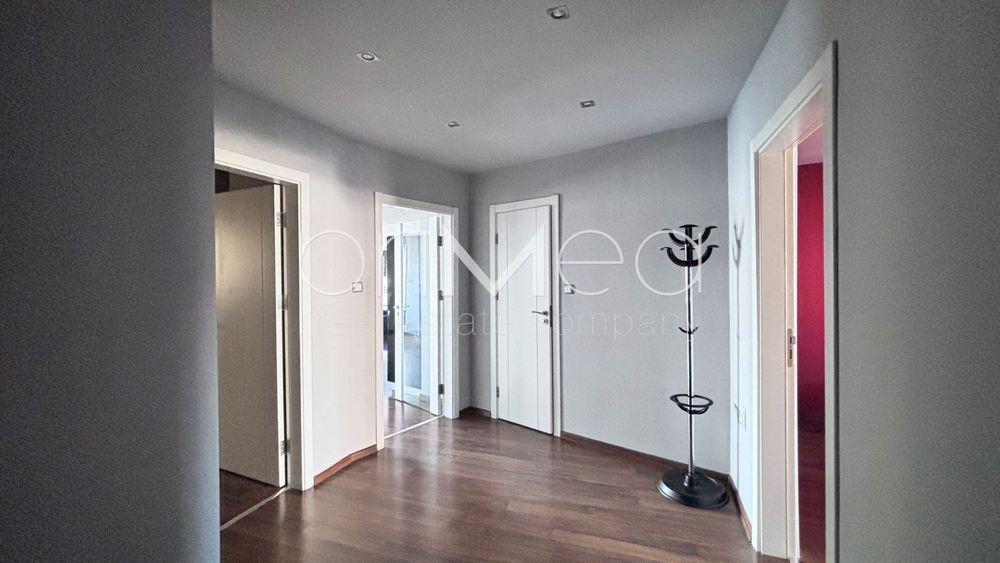 Дава се под наем Тристаен апартамент в Бургас, Изгрев - 108 кв.м за 657.9 € - Снимка #6