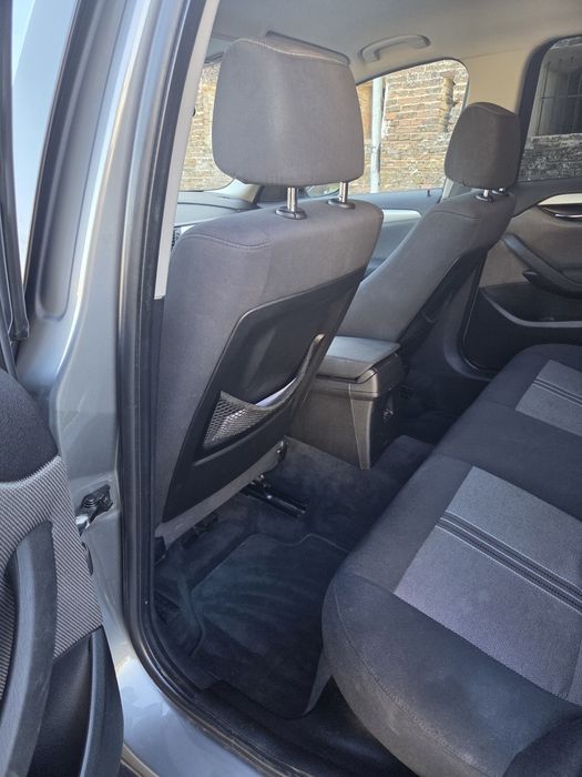 BMW X1 2010 — imagine 5
