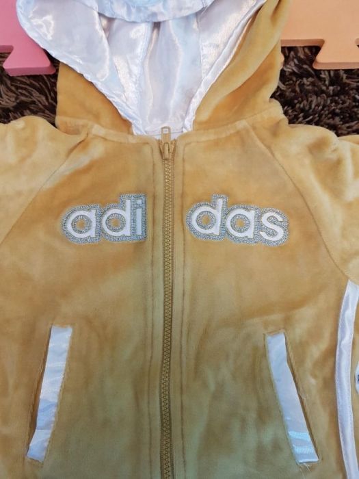 Екип Адидас/Adidas за 9м.