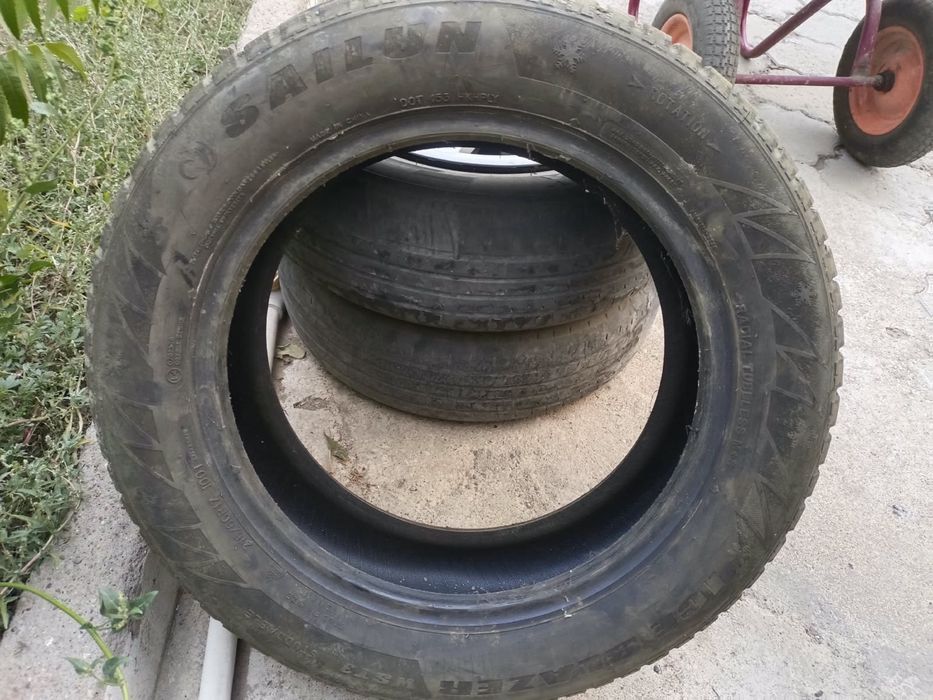 Шины 215/60  R 17