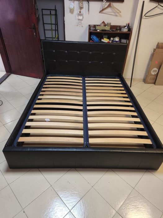 Спалня с ракла и матрак