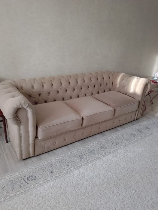 Отдам Диван бесплатно