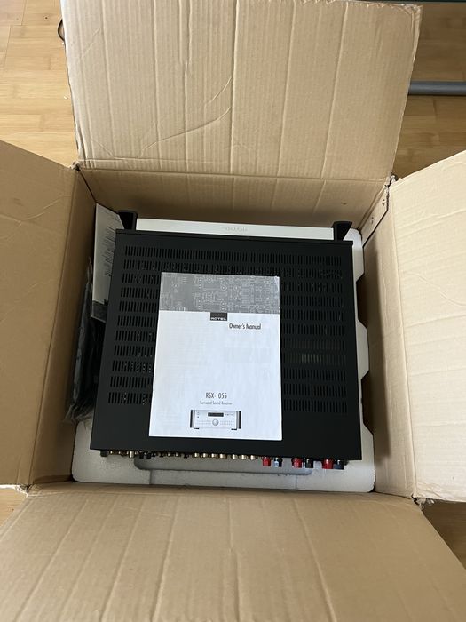 Receiver 7.1 Rotel RSX 1055