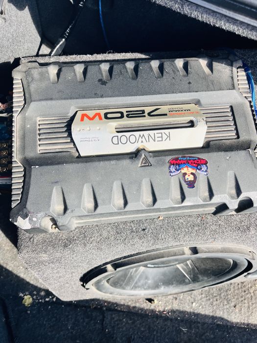 Продам уселитель с саббуфером