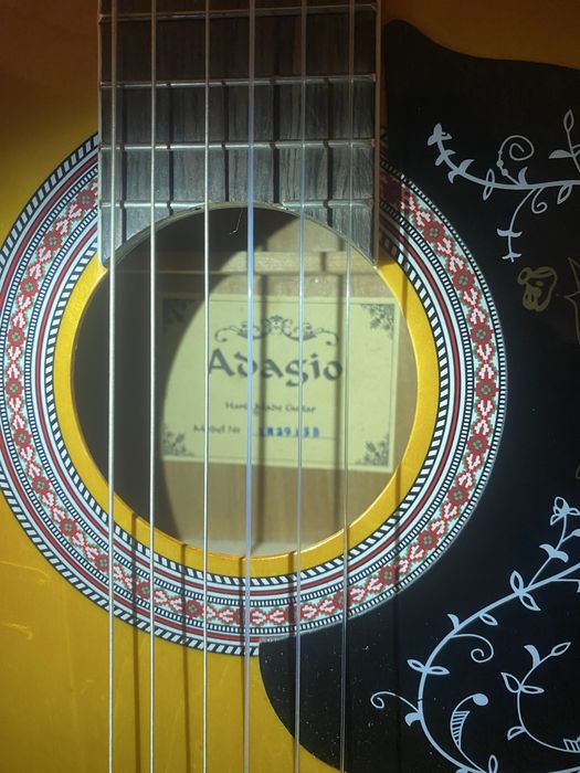 Классическая гитара Adagio