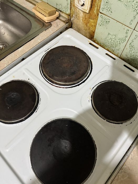 Продам электроплиту