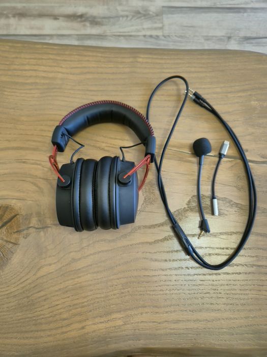HyperX Cloud II — Идеальное состояние, полный комплект