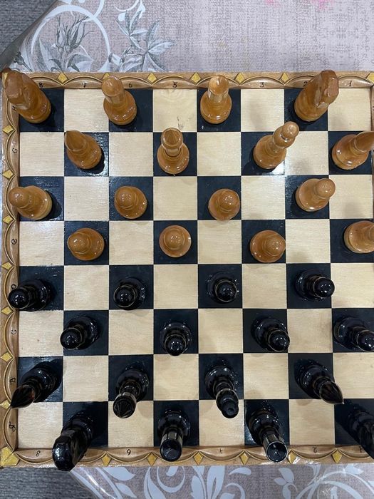 Продам шахматы в отличном состояние