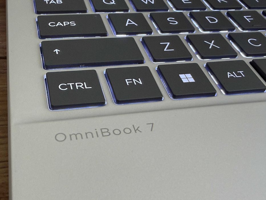 1кг`HP OmniBook 7 AERO 13/Ryzen AI 7 350w/16GB LPDDR5X/512GB NVMe/WUXGA/Гаранция/Батерия 10ч