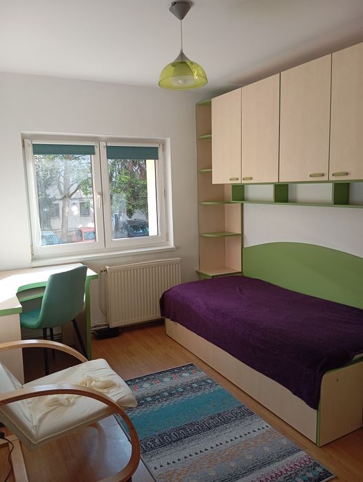 Închiriez apartament 3 camere Obcini Suceava