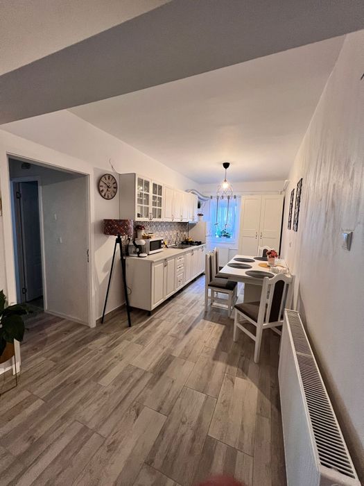Vând apartament in Predeal!
