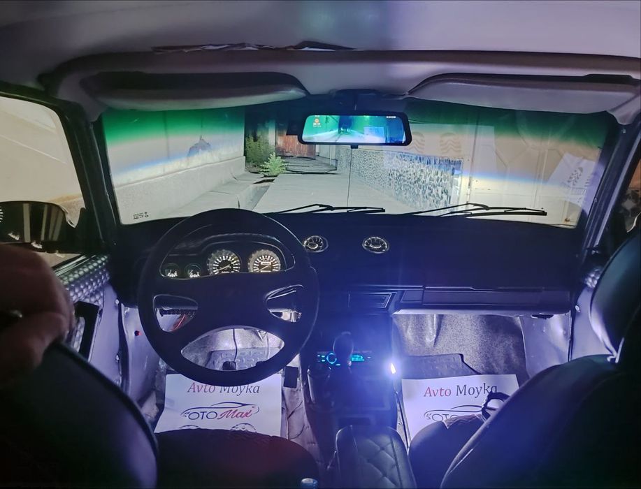 Oq Jiguli  (qo'shni Guli )