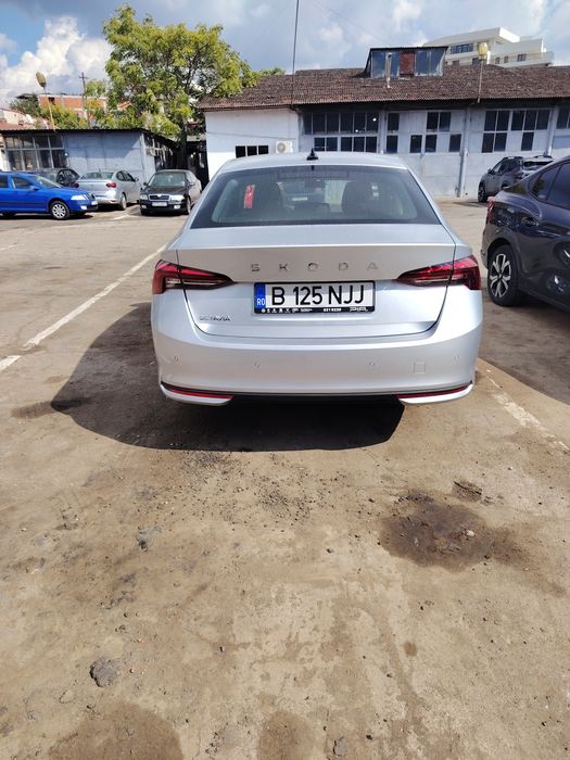 SKODA Octavia 2025 — imagine 2