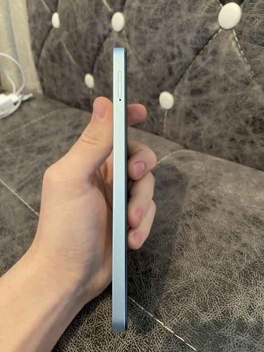 Redmi A5: новый 4/128ГБ,Blue,120 Hz, 6.88” IPS, 32MP, 5200mAh