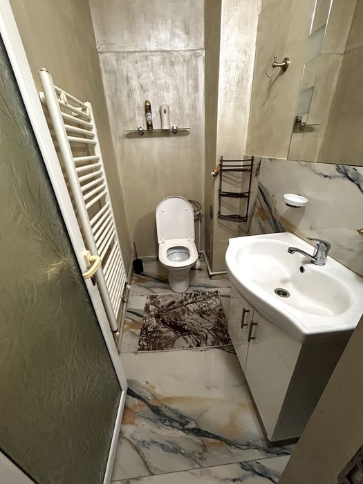 Vând apartament 3 camere, zona 0 Târgu Jiu