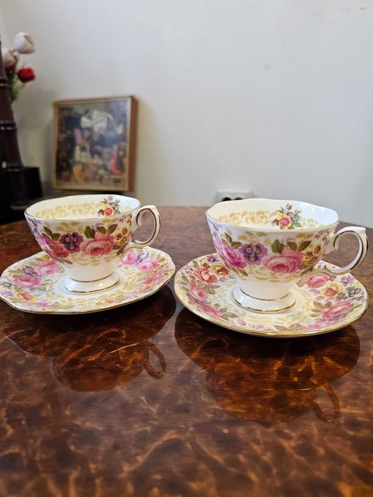 Шкаф за ъгъл в ретро стил