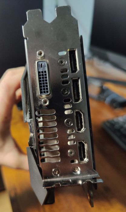 Placă video ASUS ROG STRIX RX 580 8GB – stare foarte bună