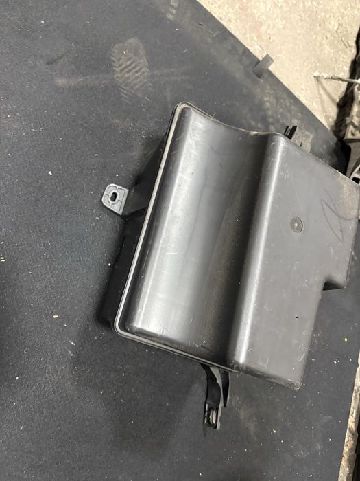 Mercedes GL  2007 година Субуфер Harman  Kardon