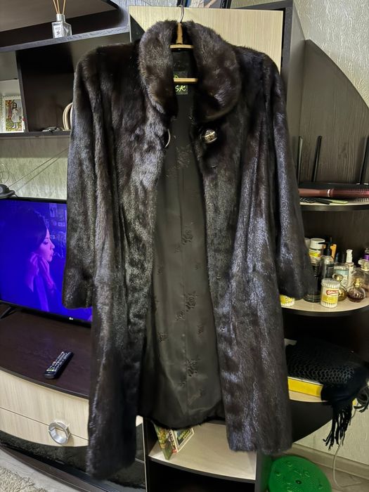 Продам норковые шубы